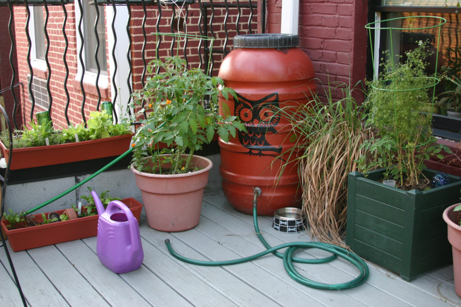 Economy Green 4 Gallon Square Bucket