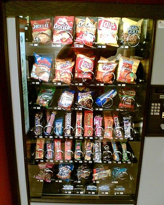 vending machine-flickr-_moonpie
