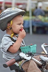 Berry kid_Flickr_cafemama