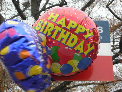 birthday balloons - justindc - flickr