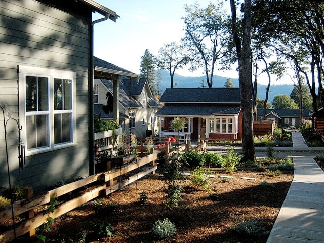 Beautiflly landscaped yards in a cottage home development.
