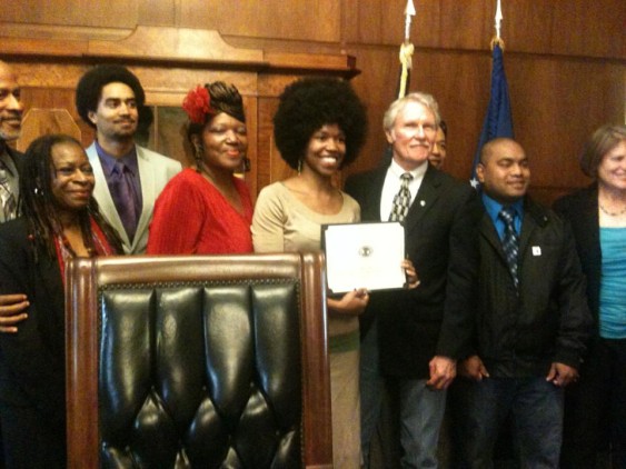 Amber Starks w OR Gov. Kitzhaber, after signing of Natural Hair Care Act in Salem. Photo credit Amber Starks.
