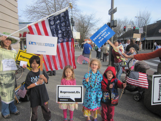 Young demonstrators in Bellingham, WA, after McCutcheon decision. By Public Citizen, cc.