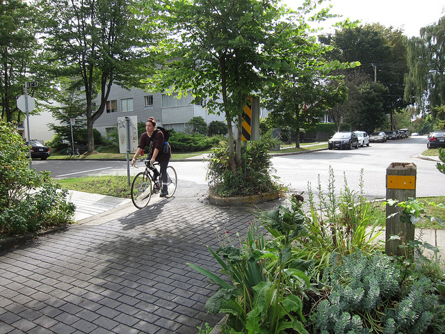 A shortcut for cyclists and pedestrians along the Ontario bikeway. Photo by Alyse Nelson, used with permission.