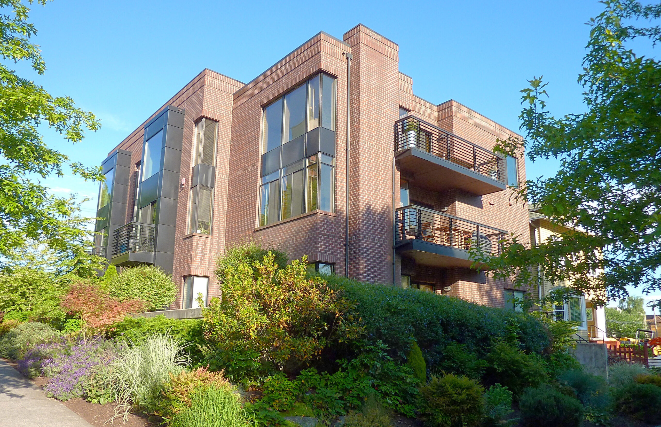 This three-story, six-unit condo building in Seattle’s Capitol Hill neighborhood replaced an older single-family house. Photo by Dan Bertolet, used with permission.
