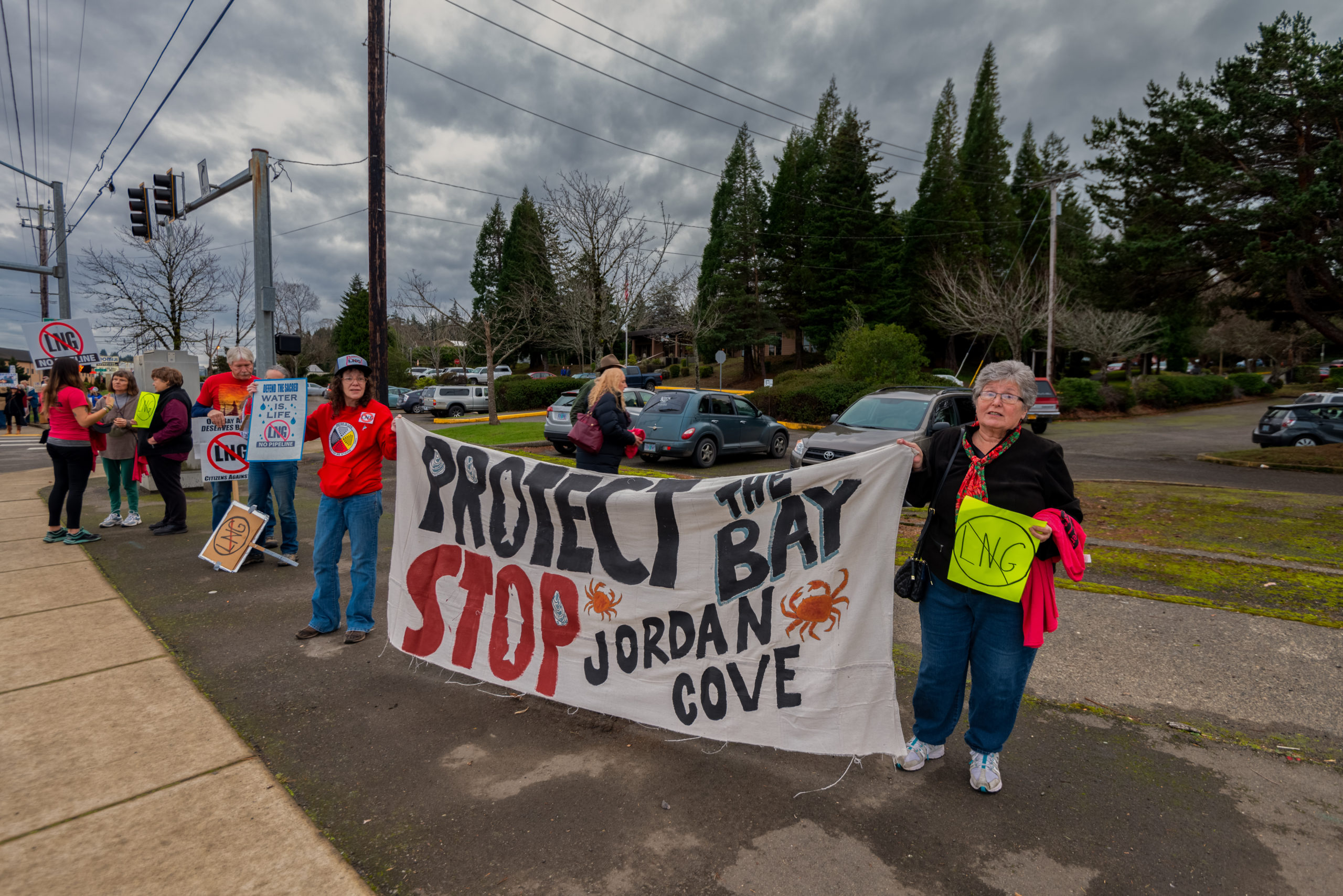 Defeats for Kalama and Jordan Cove are wins for the PNW's thin green line as a climate-friendly Biden-Harris administration steps into office.