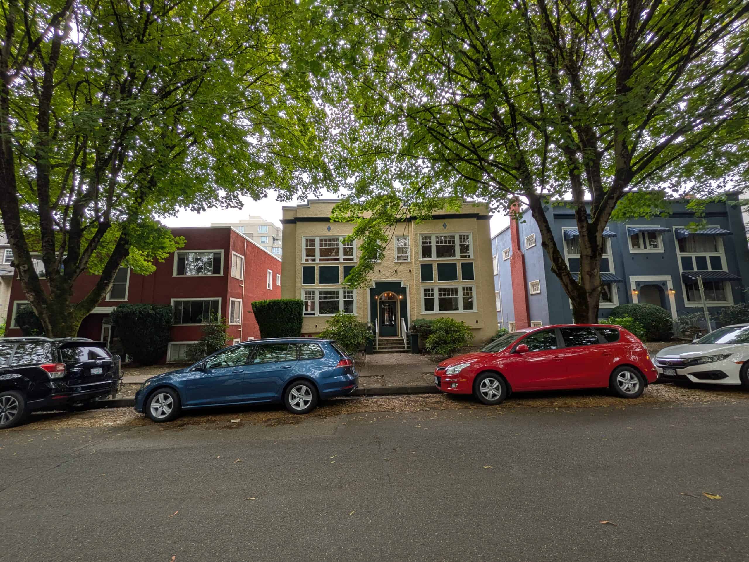 Three 1920s-vintage apartment buildings in Fairview (Daniel Oleksiuk, 2025). 