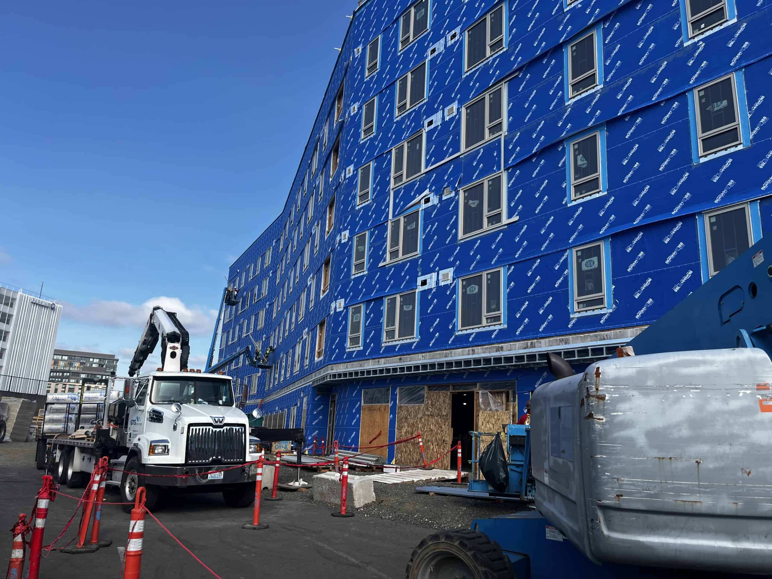 Affordable homes under construction in Vancouver, Washington, where the city’s early adoption of state parking reforms greenlit a faster build for these much-needed apartments. Photo by Catie Gould.