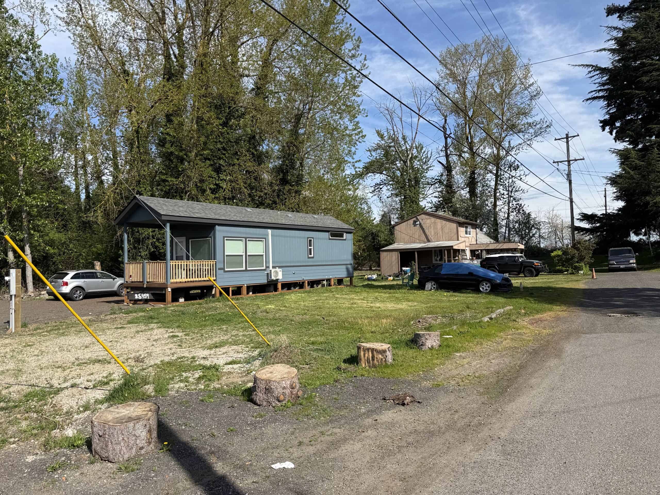 One of the new 2026 THOW-style MDUs observed in the survey is on a property that had received complaints about people living in trailers prior to Portland’s mobile dwelling legalization. Photo by Kol Peterson. 